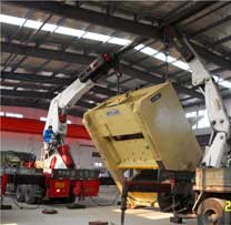 400T沖床廠房內吊裝 400T沖床廠房內吊裝