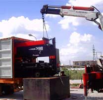 精密數控沖床吊裝 精密數控沖床吊裝